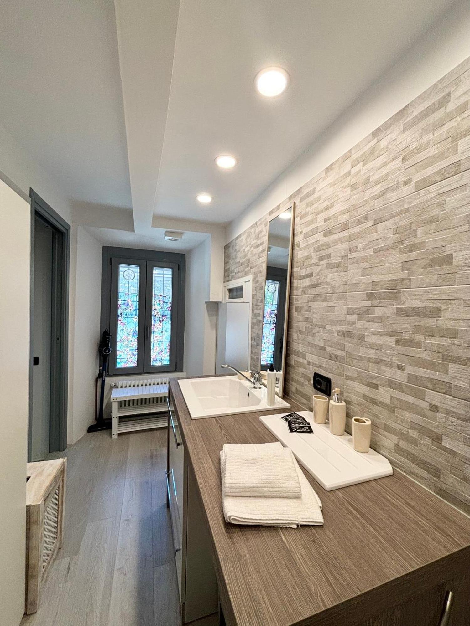 Apartament La Casa Di Ale Como Zewnętrze zdjęcie